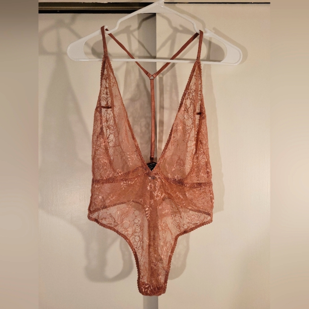 NWOT Victoria’s Secret Lace Lingerie Thong One-Piece